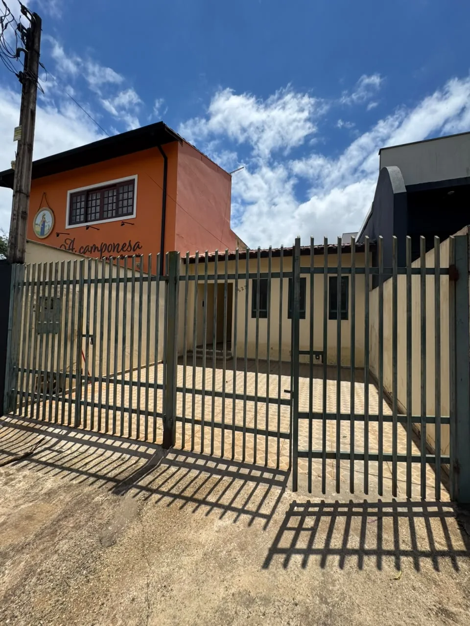 CASA PROX. AO SESI